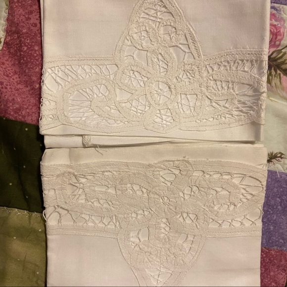 Bride and Groom white lace pillowcases‎ - Picture 5 of 6